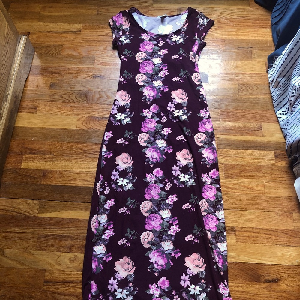 Short sleeve maxi dress
